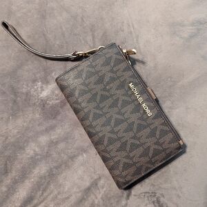 Michael Kors Black Wristlet